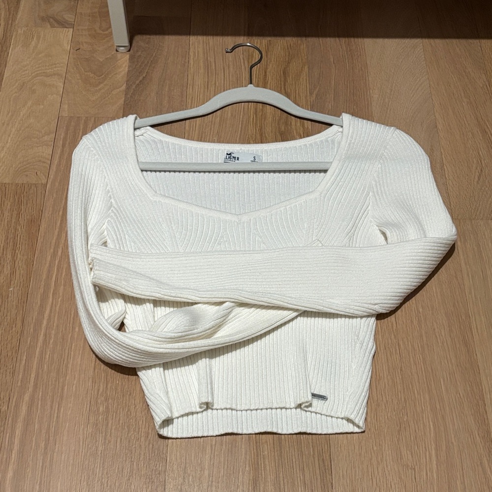 Hollister cute top